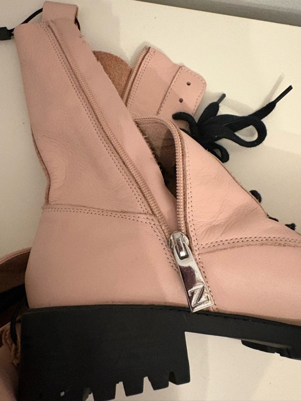 Zara Pink Leather Lace-Up Ankle Boots with Black Lug Sole - Picture 7 of 9